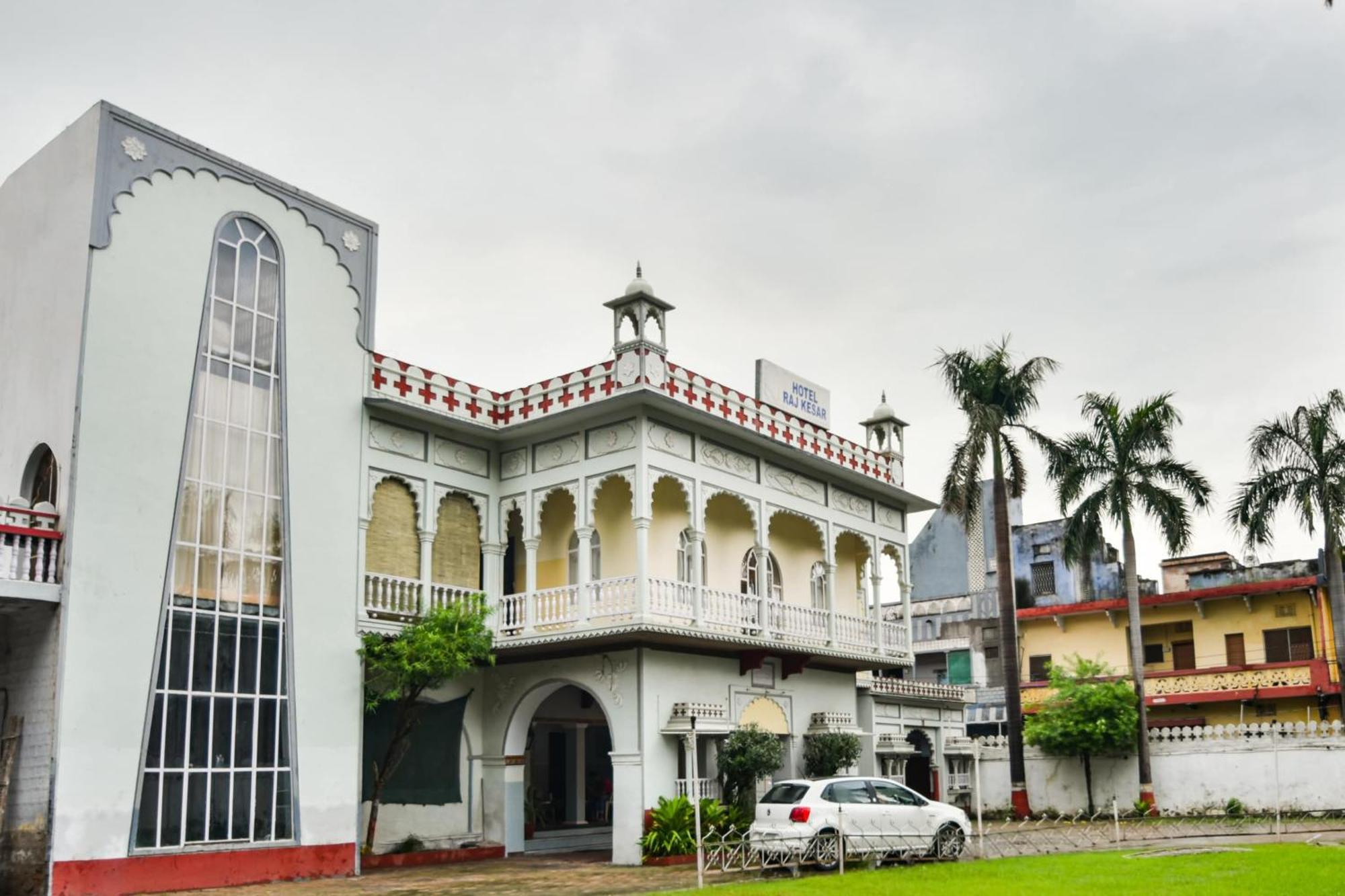 Hotel O Raj Kesar Tirath Luaran gambar